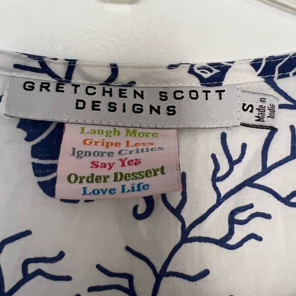 Gretchen Scott White Blue Seahorse Pattern 3/4 Sleeve Swimsuit Coverup - Picture 4 of 6